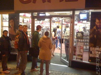 GTA IV Queues - But Share Price is the Issue News image