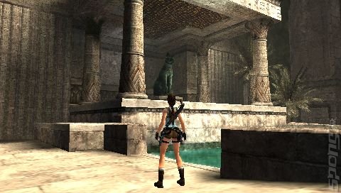 Double Pack: Lara Croft Tomb Raider Legend & Anniversary - PSP Screen
